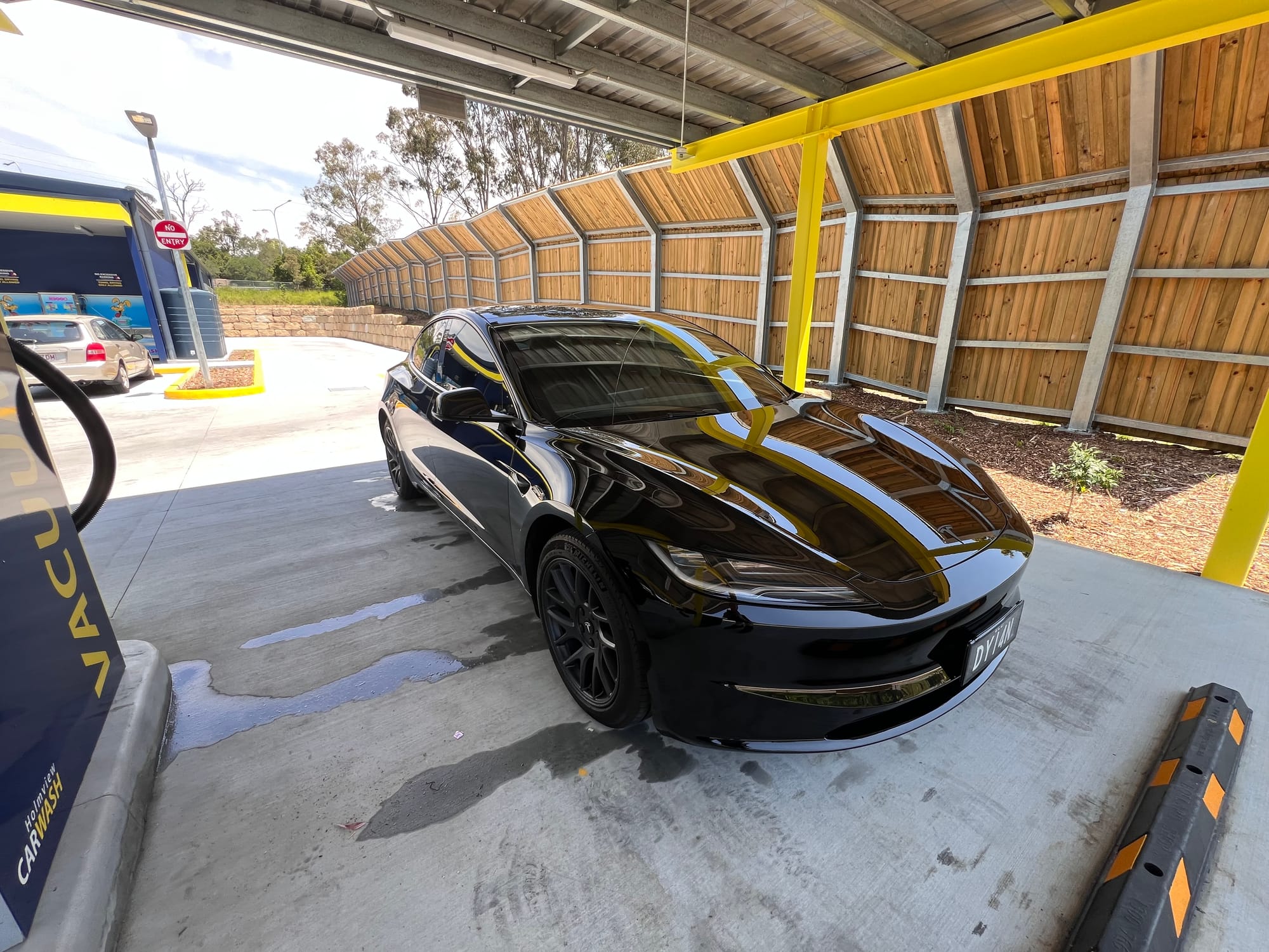 Tesla Model 3 RWD 2024